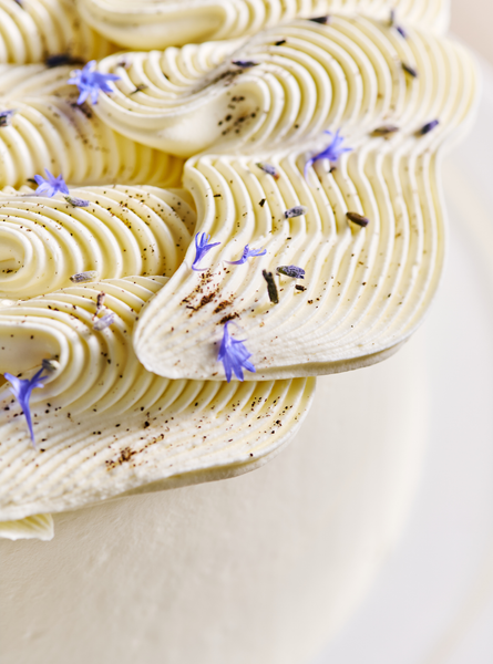 Gâteau au thé Earl Grey et aux bleuets